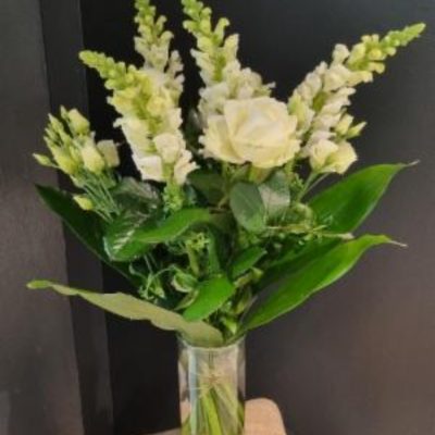Half-height white bouquet